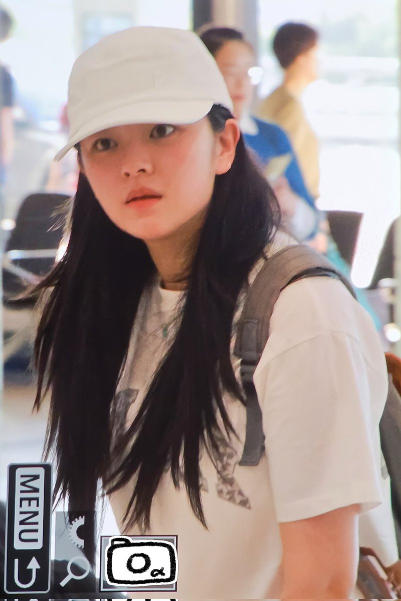 fishcmr's tweet image. 250725 김포공항 GMP

너무 예뻐...💚💚

#TWICE #JEONGYEON
#트와이스 #정연 #ジョンヨン
