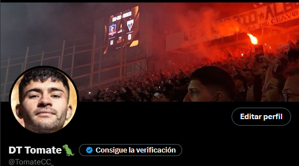 Tuiteros_Fc's tweet image. Anuncio Oficial del club:
La directiva quiere informar a hinchas, socios y abonados del Club Deportivo Tuiteros FC, que el vinculo que teniamos con @TomateCC_ esta roto, agradecemos su entrega en el tiempo que estuvo con nosotros.
#VamosTuiteros