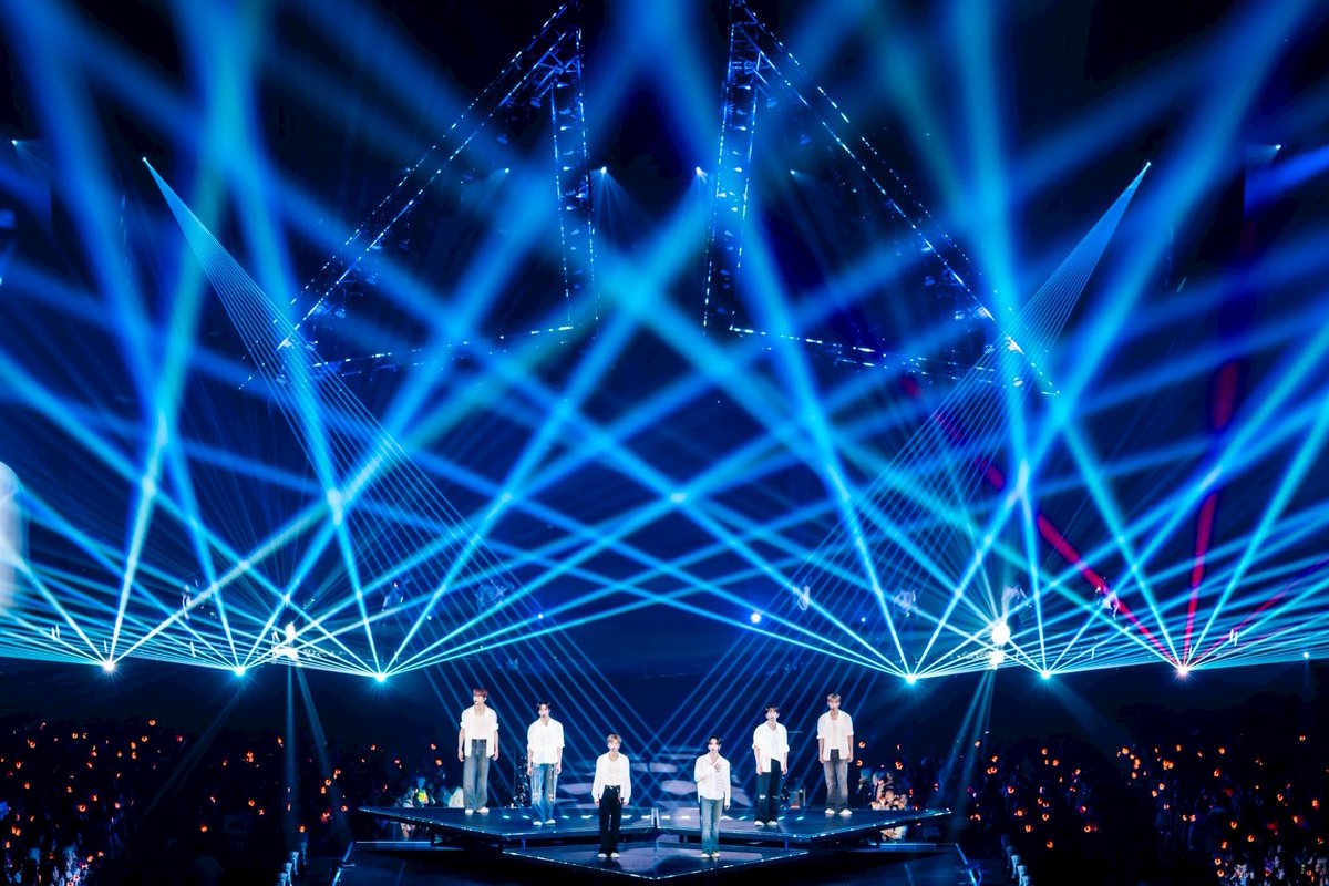 SMTOWNGLOBAL's tweet image. ‘매진 릴레이’ 라이즈, 일본 사이타마 공연 5만 4천 관객 동원!
현지 데뷔 10개월 만의 성과, 적수 없는 ‘ONE TOP’ 존재감 입증
m.entertain.naver.com/home/article/1…
#RIIZE #라이즈
#RISEandREALIZE
#RIIZE_CONCERT
#RIIZINGLOUD