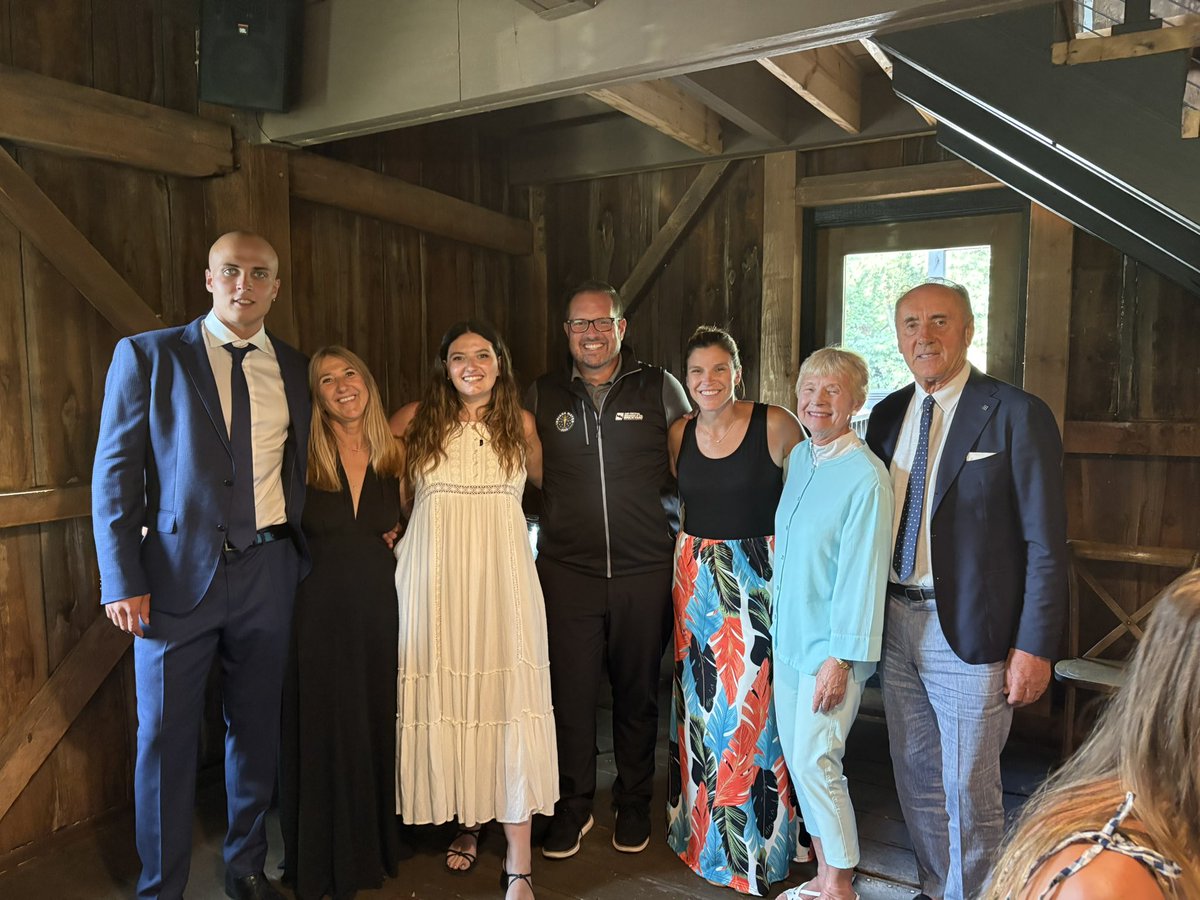MayorJensen's tweet image. Julie and I had the honor of attending the farewell dinner for Noblesville Sister Cities after welcoming students and chaperones to @NoblesvilleIN from our Sister Cities of Nova Prata, Brazil, and Cittadella, Italy. Thank you for visiting our community!