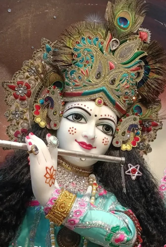 AkhileshYadv9's tweet image. मेहनत का फल, मुसीबत का हाल, और आने वाला
कल सब ईश्वर के
हाथ में
है!
उम्मीद कभी संसार से नहीं ... संसार को रचने
वाले से रखनी
चाहिए!
"जय श्री कृष्णा"
#सुप्रभात_वंदन
#जय_द्वारकाधीश #योगेश्वर_श्रीकृष्ण #जय_श्री_राम