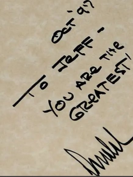 BrianHartPR's tweet image. How many love notes did these two exchange?
