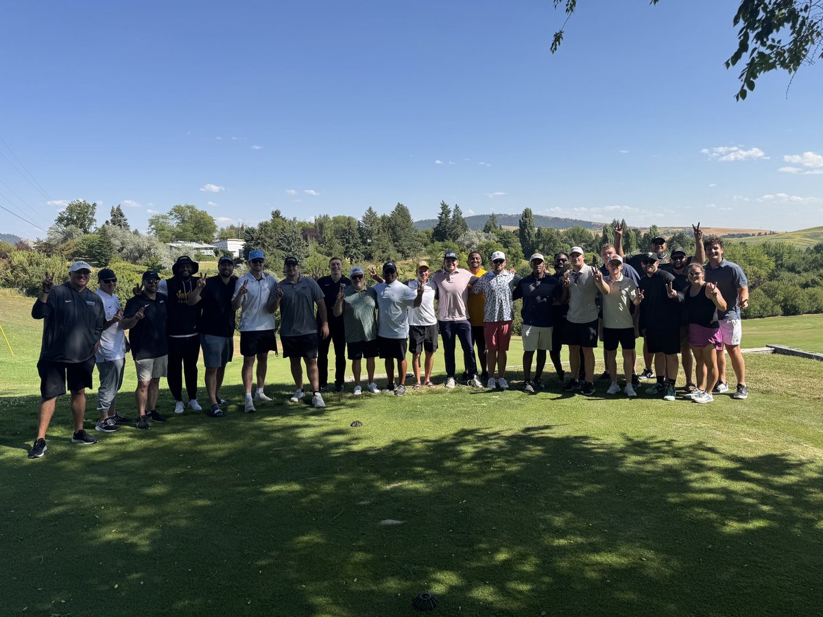 Thomas Ford Jr (@coachtford) on Twitter photo Best staff in the country!!! #GoVandals #VsUp✌️⬆️ Best staff in the country!!! #GoVandals #VsUp✌️⬆️
