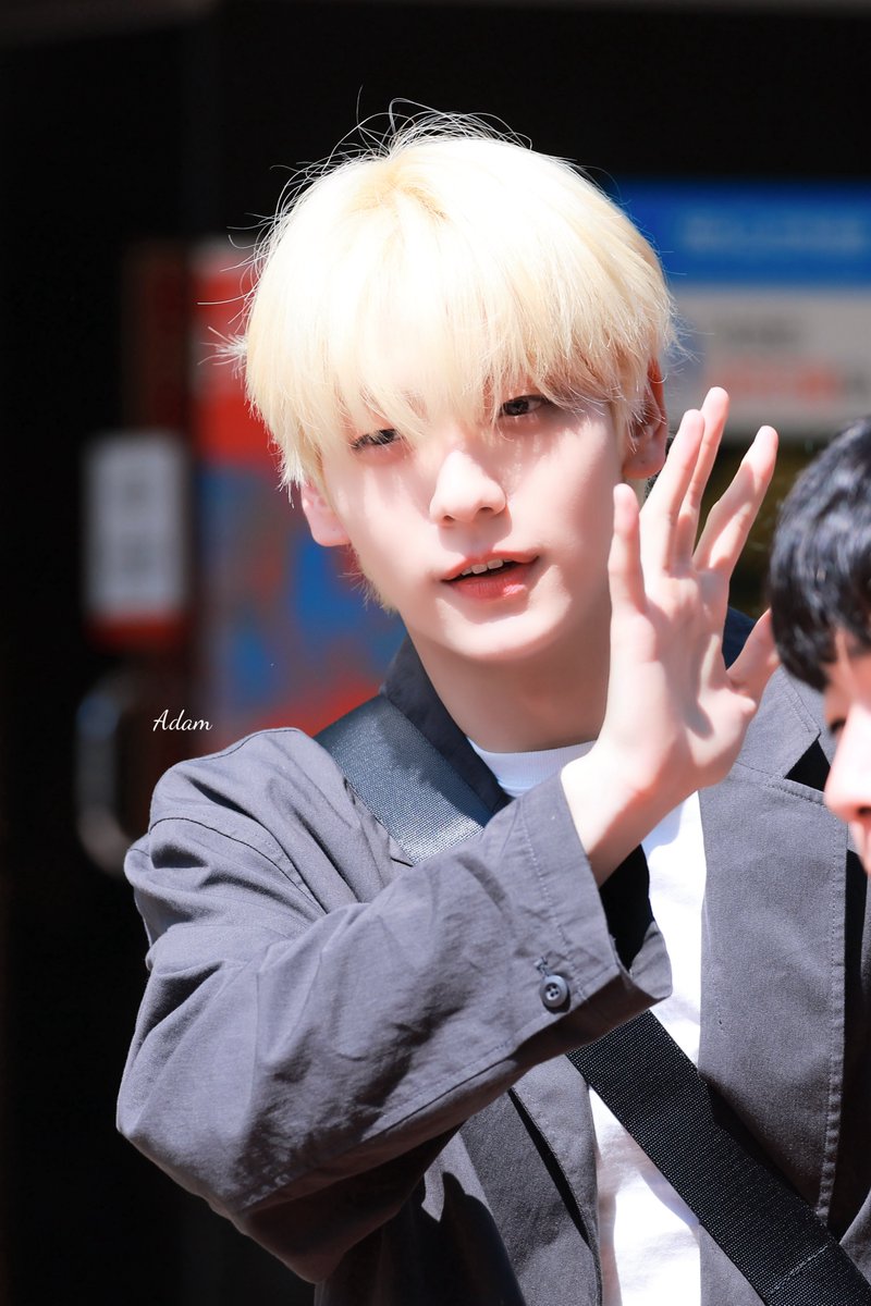1205_Adam's tweet image. 250725

#수빈 #SOOBIN #スビン
#TOMORROW_X_TOGETHER 
#투모로우바이투게더