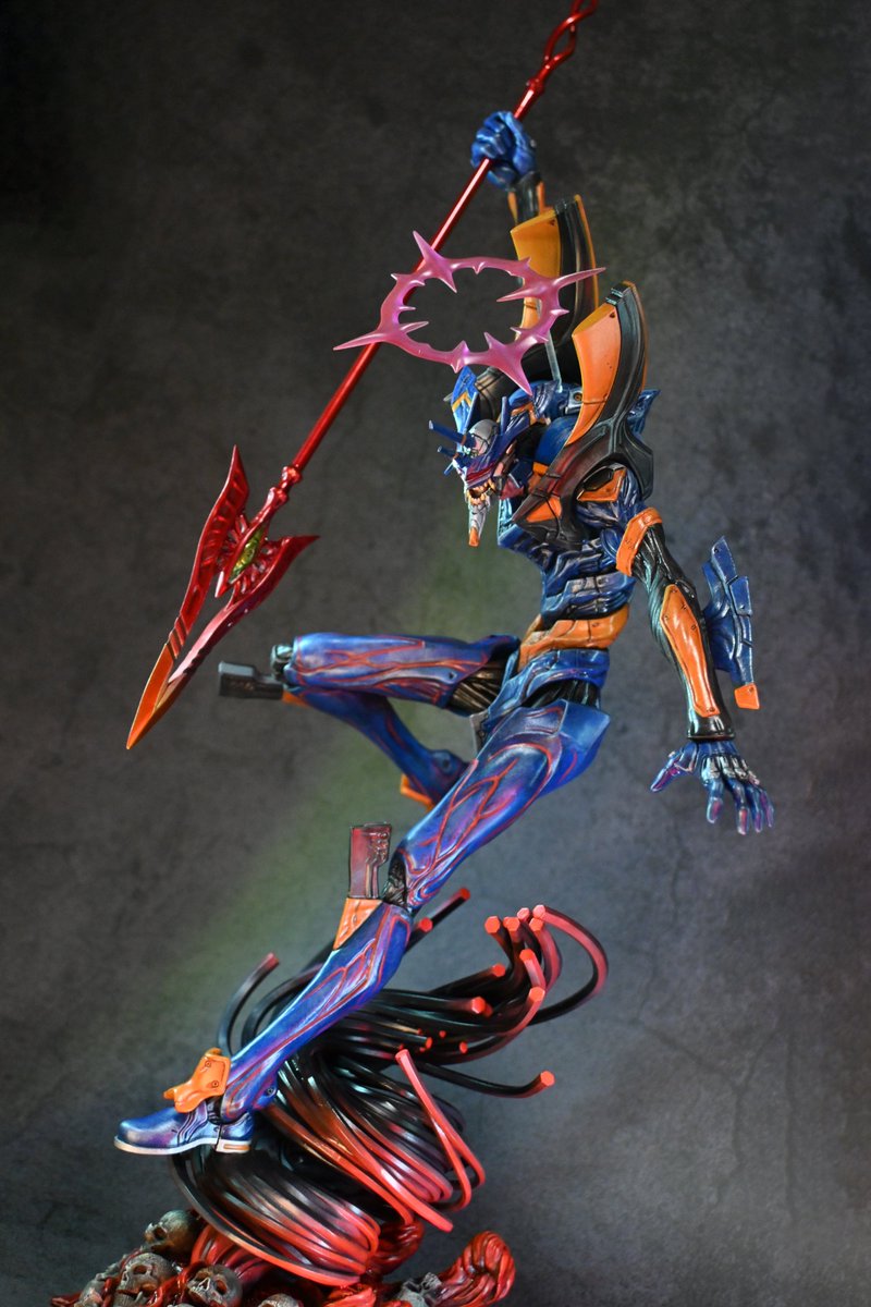 shintarofantom's tweet image. 遂に塗装見本品完成致しました!今回は今までで一番時間が掛かった力作。平地さんの仕上げの技術が豊富に投入されています。是非7ホール「エヴァワンフェス特設ブース」にてご覧ください。
#wf2025s #ワンフェス2025夏 #エヴァンゲリオン #エヴァワンフェス @hirachi75