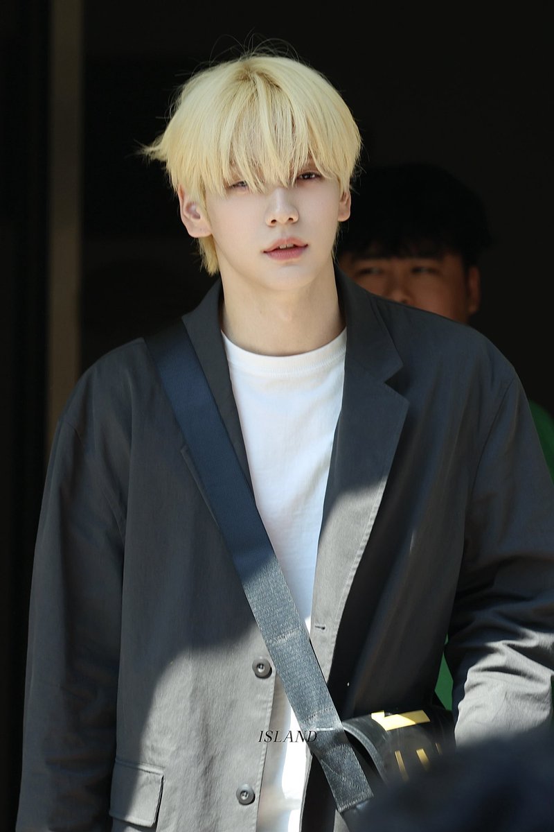soobin vampire tweet media