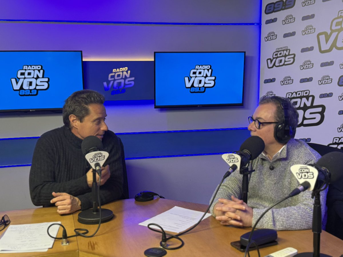 Gabriel Sánchez Zinny (@gzinny) on Twitter photo Con <a href="/JaimeRosemberg/">Jaime Rosemberg</a> en <a href="/radioconvos899/">Radio Con Vos 89.9</a> hablando sobre seguridad, movilidad, limpieza, cercanía y todos los temas que a diario trabajamos en la Ciudad de Buenos Aires. Con <a href="/JaimeRosemberg/">Jaime Rosemberg</a> en <a href="/radioconvos899/">Radio Con Vos 89.9</a> hablando sobre seguridad, movilidad, limpieza, cercanía y todos los temas que a diario trabajamos en la Ciudad de Buenos Aires.
