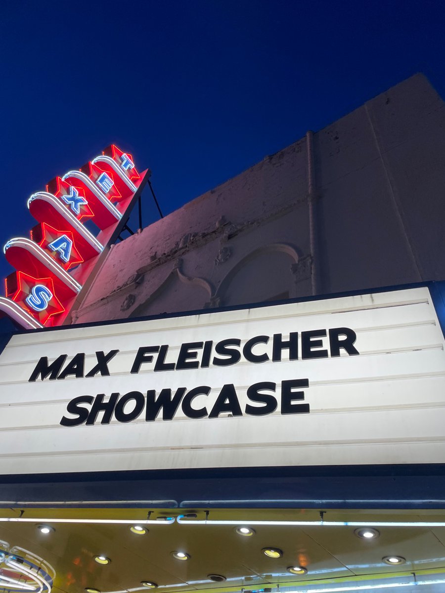EvanGordon's tweet image. I think it&apos;s gonna be a good night at the movies