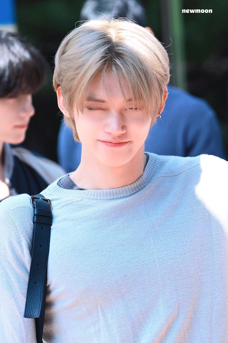 hourlyjunie's tweet image. beautiful yeonjun 🌻