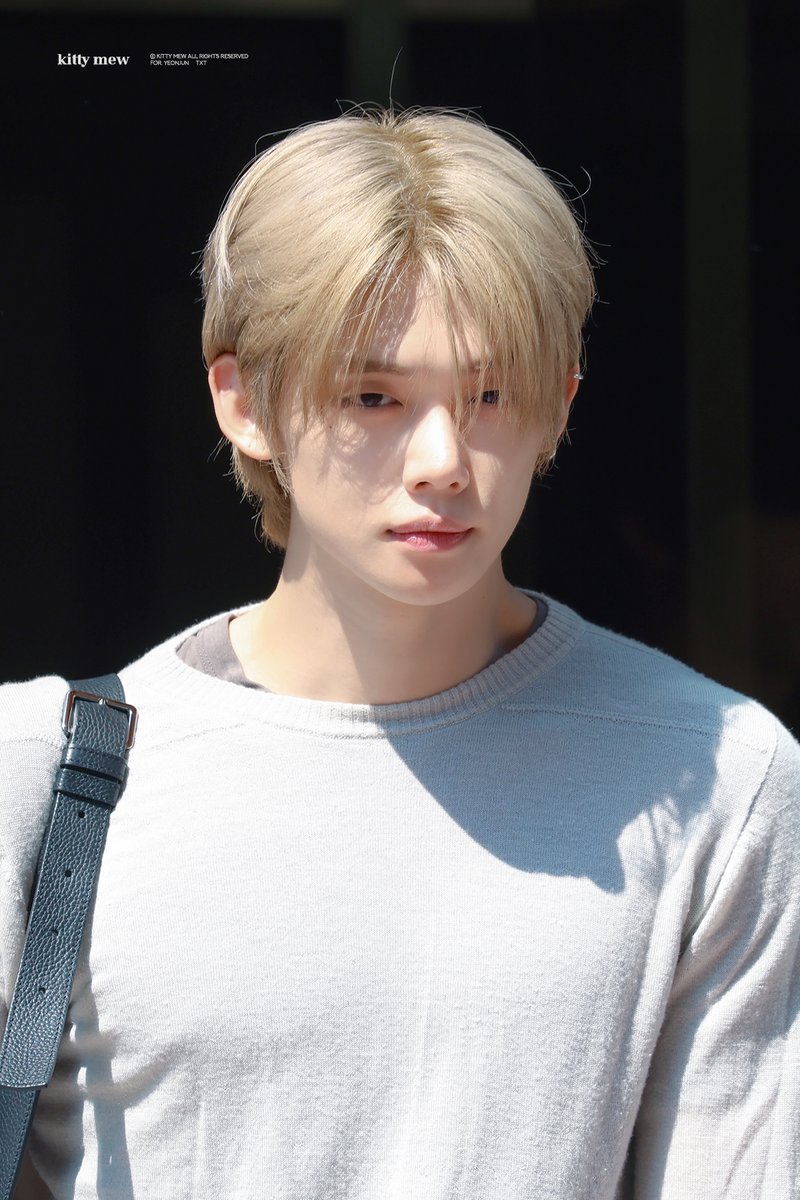 kittymew99's tweet image. 250725 HQ

#연준 #YEONJUN #ヨンジュン
 #TOMORROW_X_TOGETHER