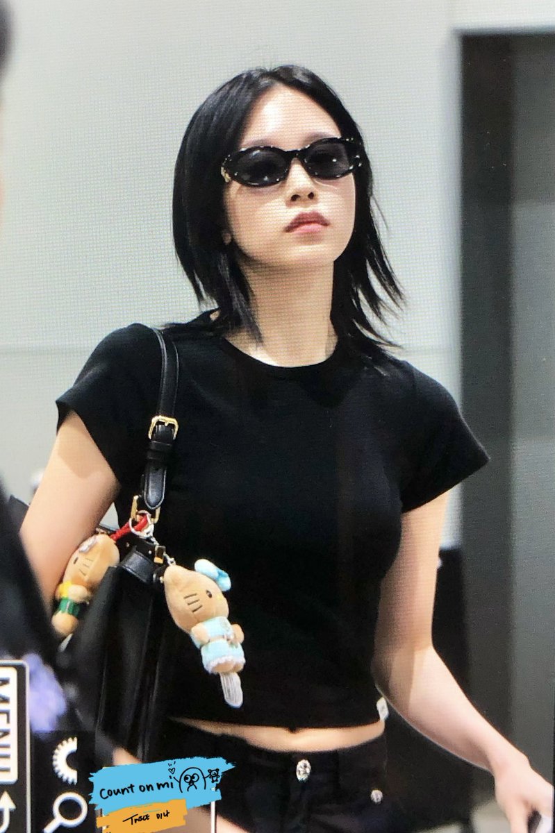 CountOnMi_324's tweet image. 250725 KIX preview
공연 화이팅-!😗
#TWICE #트와이스 #トゥワイス
#MINA #미나 #ミナ