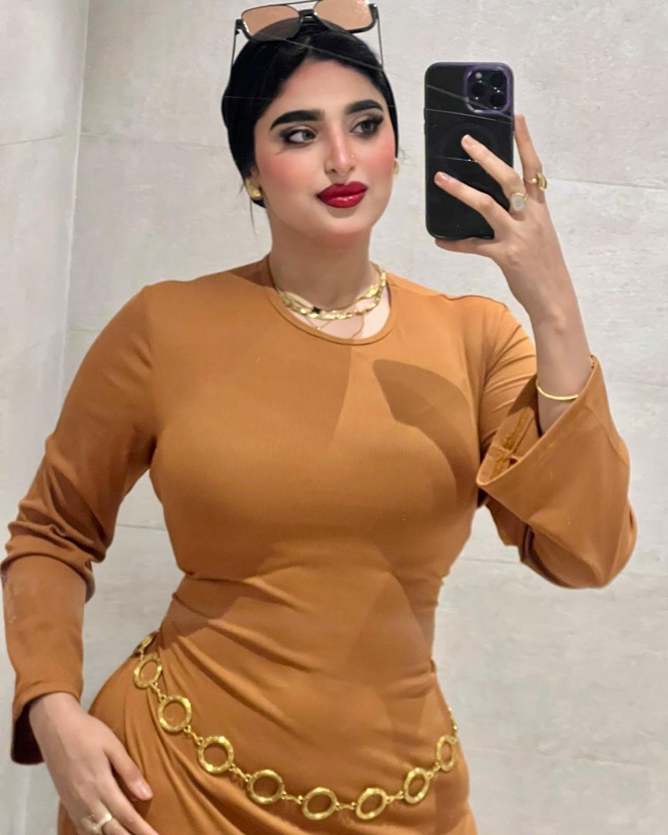 عايزه ا تف
اعمل #ريتويت وقول ا تف فين