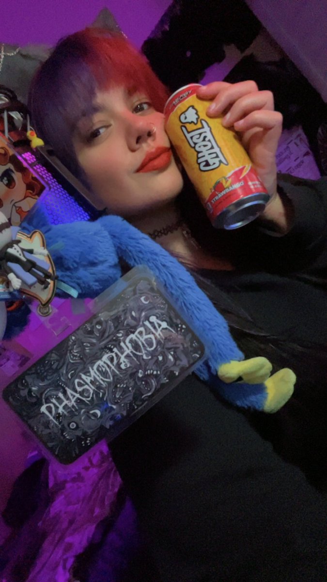 ShanaAgain's tweet image. Itโs not Friday? Well, that just means itโs a COZY Thursday @PlayPhasmo night. Put on your PJs, grab your fav bevvie (I have my @GhostLifestyle), and come get your chaotic, cozy, education on.
We are LIVE now on @Twitch ๐ปโจ