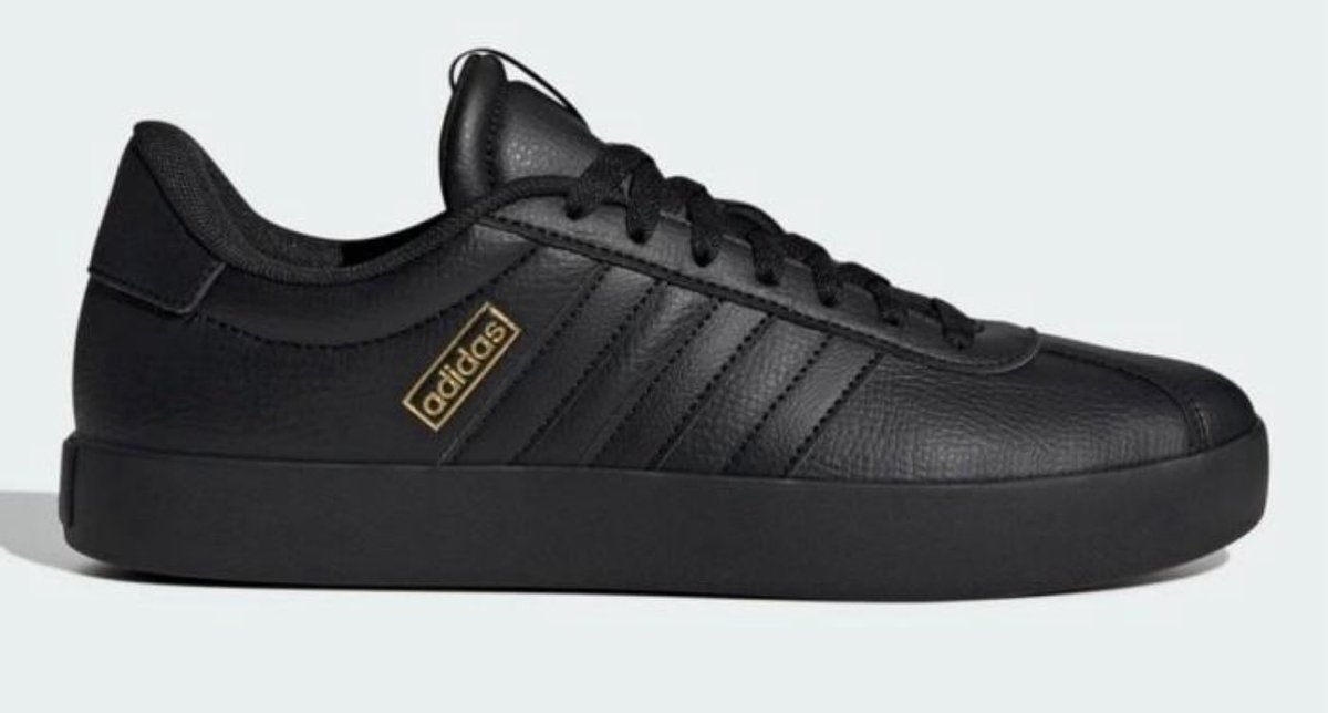 #3Stripes
39 dan 40
saja....