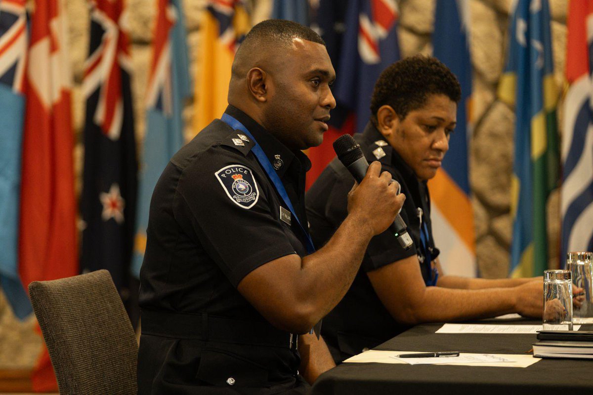 UNODC_MCP's tweet image. @UNODC_MCP, with support from @StateINL, successfully convened the 4th Heads of Maritime Police Units (HPMU) regional meeting yesterday, bringing together MLE chiefs from 11 Pacific Island Countries to advance maritime crime response, AIS expansion, and operational coordination.