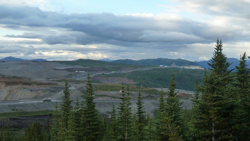 Newmont races to reach trapped miners at Red Chris

#minesafety #RedChris #BC #Canada #mining #gold 

ow.ly/iU6y50Wv3a3