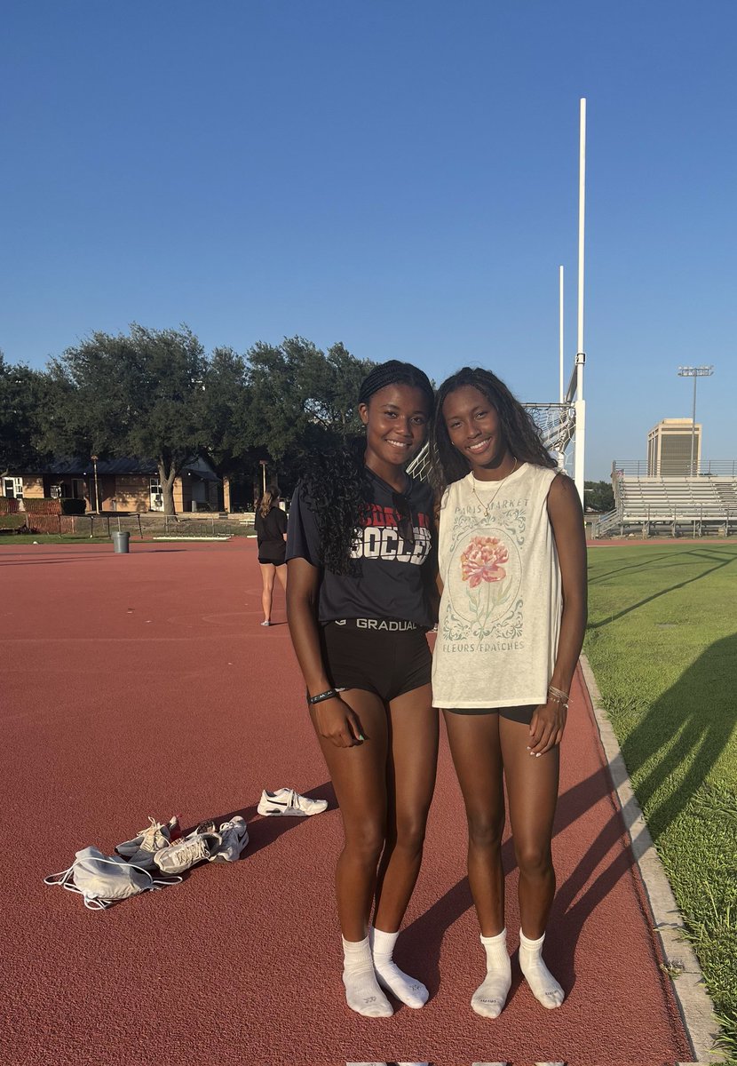 Rae Young (@r_4elyn) on Twitter photo The grind doesn't stop but does take a break. I've used this break to rest, reflect, set new goals, and do some individual track and soccer training. I'm so excited for my Jr year! <a href="/SolarSoccerClub/">Solar Soccer Club</a> <a href="/ImYouthSoccer/">ECNL/GA/Recruiting/College Soccer</a> <a href="/GreenhillATH/">Athletic Department</a> The grind doesn't stop but does take a break. I've used this break to rest, reflect, set new goals, and do some individual track and soccer training. I'm so excited for my Jr year! <a href="/SolarSoccerClub/">Solar Soccer Club</a> <a href="/ImYouthSoccer/">ECNL/GA/Recruiting/College Soccer</a> <a href="/GreenhillATH/">Athletic Department</a>