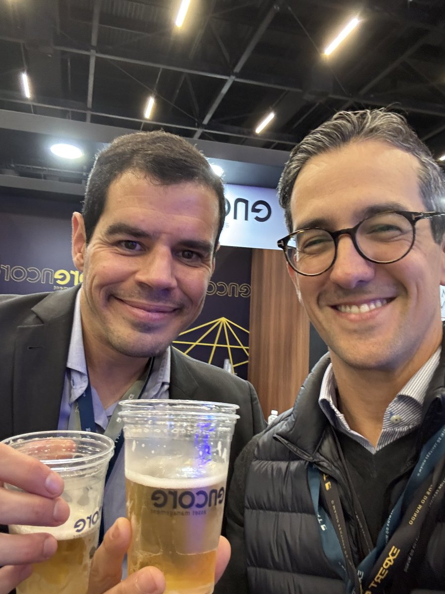 _ffferreira's tweet image. Clássico choppinho🍺 no estande da Encore na #ExpertXP 2025