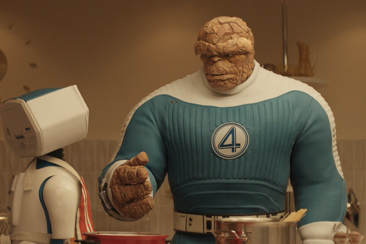 _EMMinem's tweet image. #FantasticFourFirstSteps is, dare I say, fantastic! Perfectly cast, visually stunning, &amp;amp; had so much heart. Didn’t expect to cry! I adore the retro futuristic setting. Galactus looks so good. My audience cheered multiple times. Matt Shakman, I was always familiar with your game!