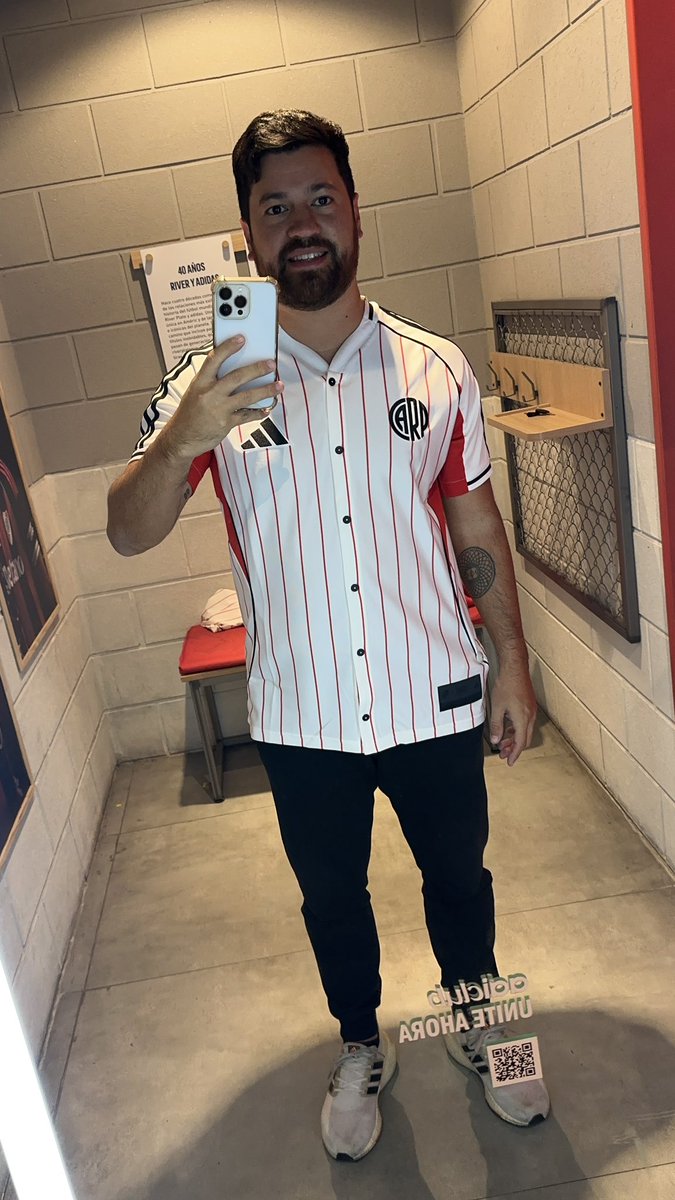 LeaVaquila's tweet image. HOMERO CUADRANGULARES (? EOO EOOOOO EOOOOO
Para tirar unos homerun ⚾️
