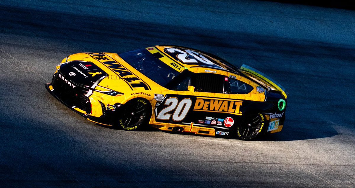 LayupMerchant's tweet image. best bell dewalt scheme i won&apos;t be convinced otherwise