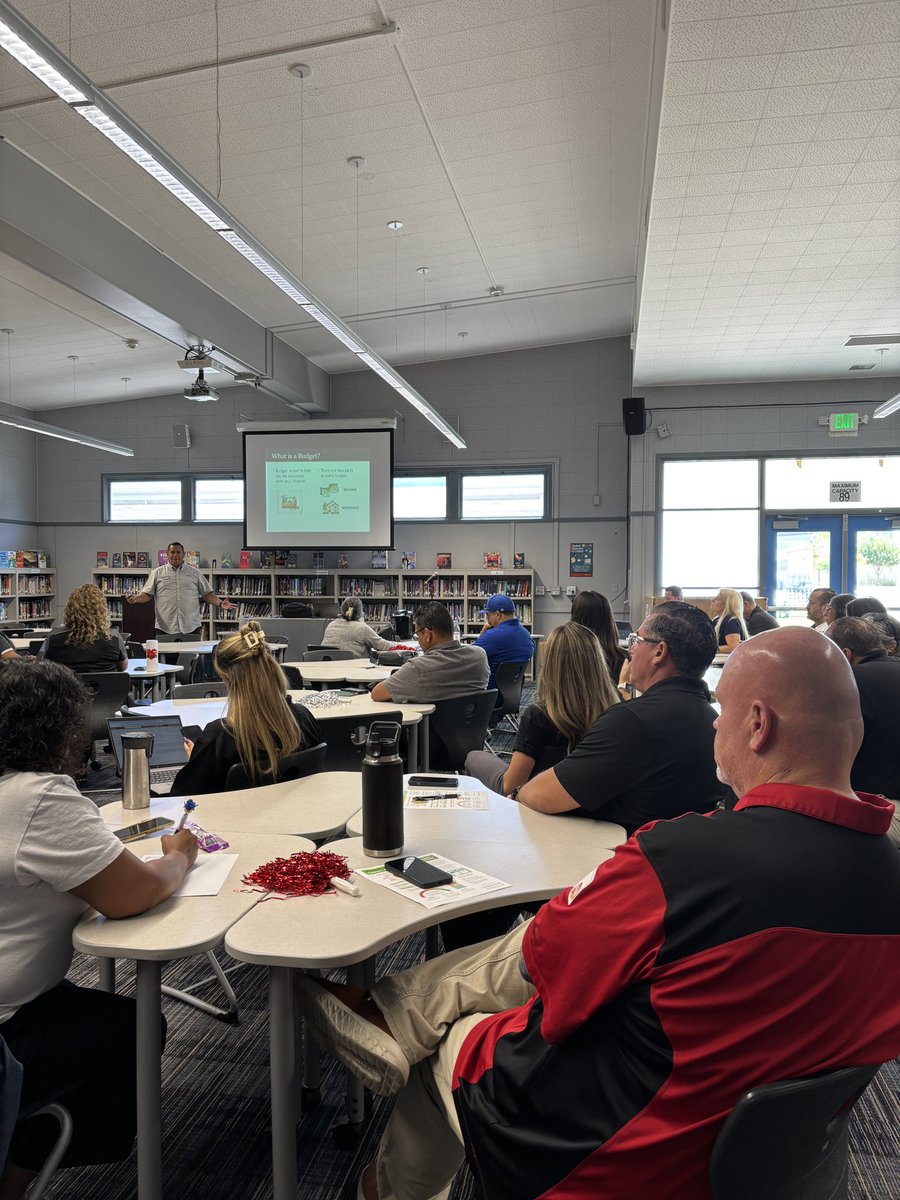 That’s a wrap on Day 1 of the 2025-26 #SAUSD Leadership Symposium! 🎉 From powerful mainstage sessions to hands-on workshops and wellness activities, our leaders are inspired and ready to launch the new school year. Swipe through to see more moments from today! 💙

#WeAreSAUSD