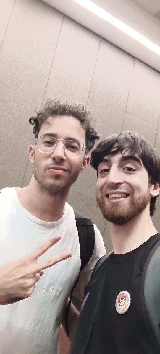Ya estoy viviendo mis aventuras Mexicanas desde hace unos días! 🇲🇽
Acá una highlight, conocer y charlar con el capo de Sisqui 💜