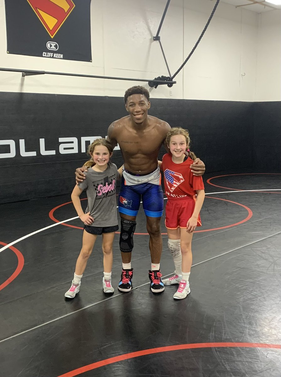 TJ Sebolt (@teamsebolt) on Twitter photo Such a great person!
Want to say thank you <a href="/Carrchamp/">David Carr</a> for not only attending our club practice tonight, but for being a great role model for our club kids and my girls! Such a great person!
Want to say thank you <a href="/Carrchamp/">David Carr</a> for not only attending our club practice tonight, but for being a great role model for our club kids and my girls!