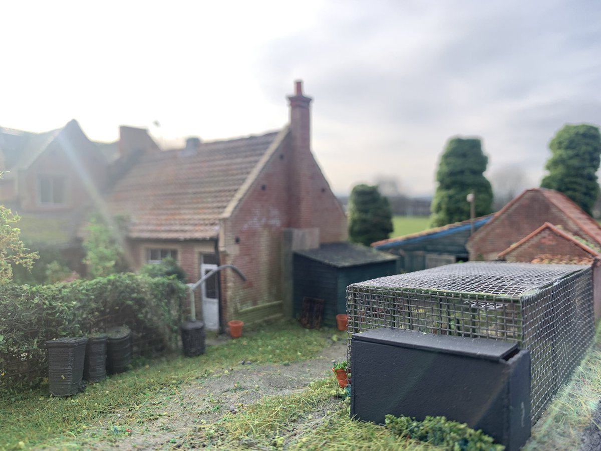 lnr_models's tweet image. Good morning. No progress to report on the bicycle project last night, so have some old archive to be going on with… ☺️
This was a fantastic house to recreate