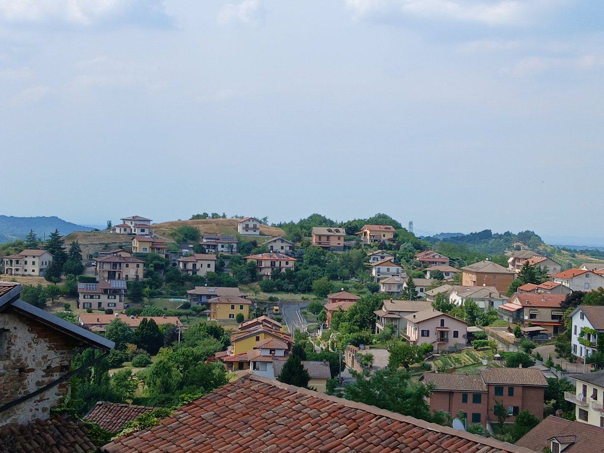 DiImmobiliare's tweet image. Mornese (Al), casa centro paese con cortile carrabile
casa.it/immobili/51878…