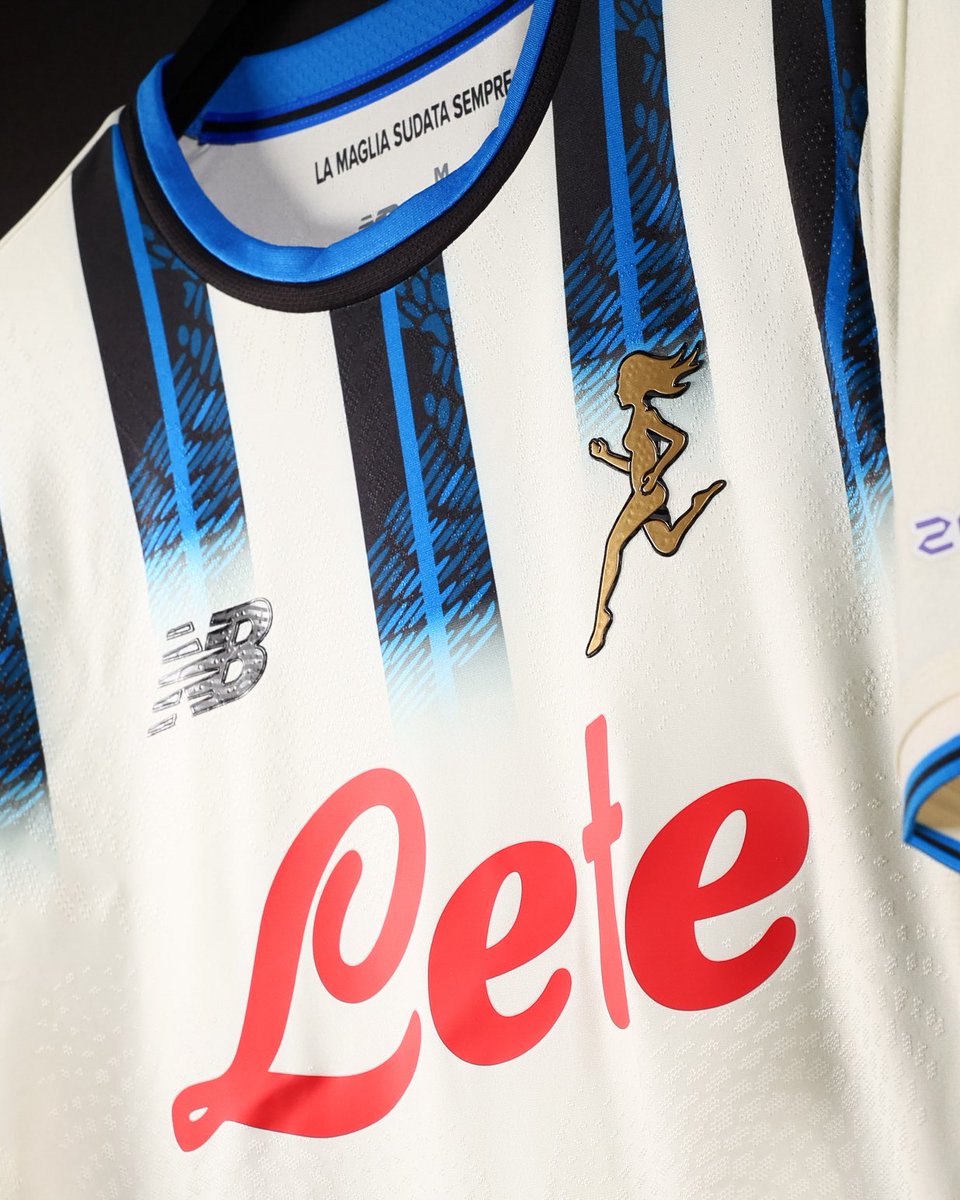 TheShirtUnion's tweet image. ⬜️| @Atalanta_BC Away 25/26
A shirt of the year contender perhaps?
Featuring a pattern inspired by designs from the 80s and 90s and retro crest with the figure from the 1963 crest.
Stunner.