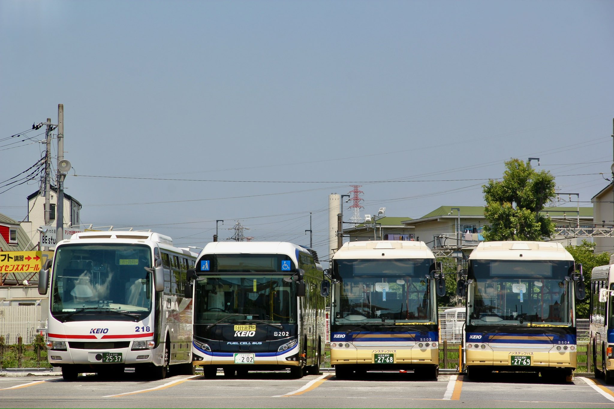 1/32シリーズBUS京王電鉄バス KDS401 on X: 