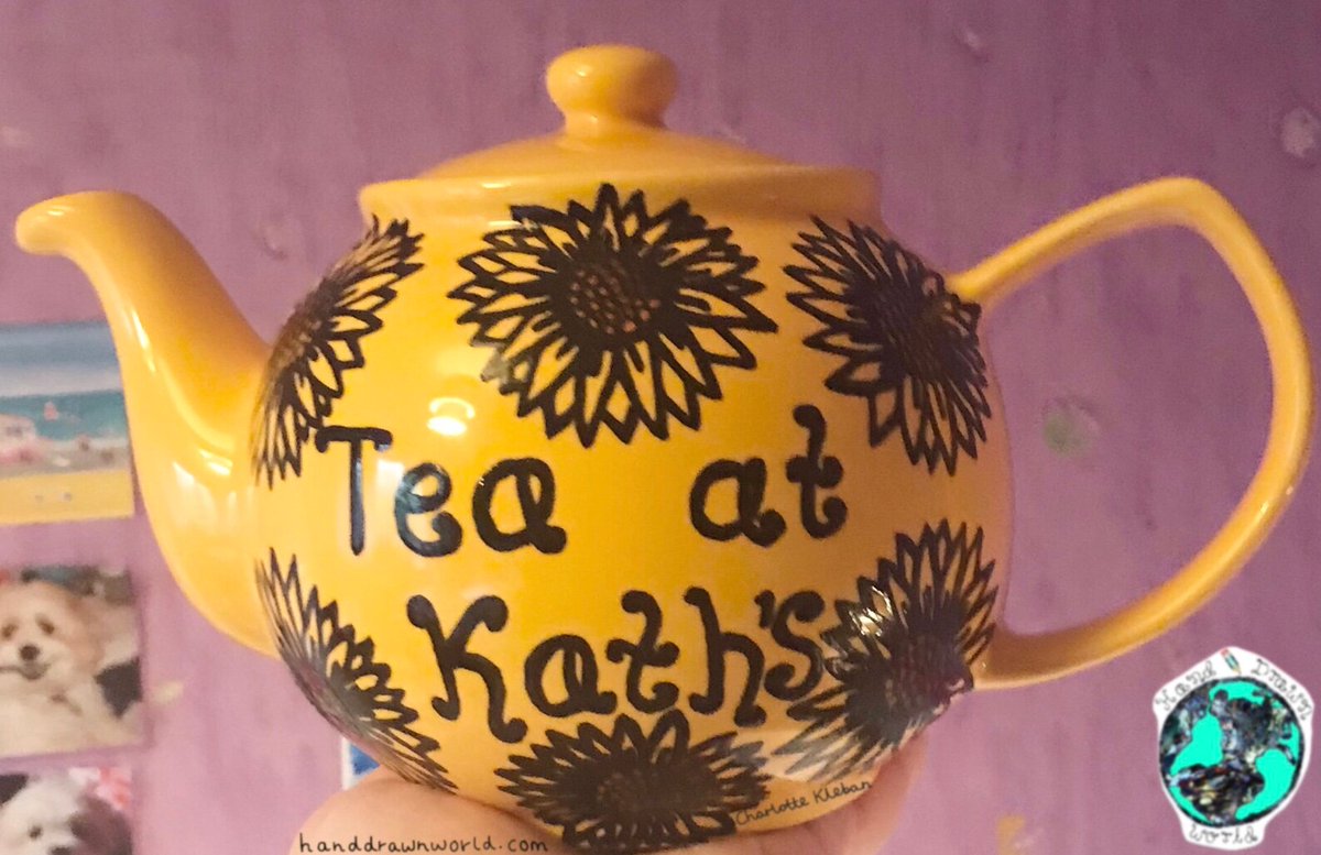 HandDrawnWorld_'s tweet image. Cup of sunshine 🌻
etsy.com/uk/listing/994…
#EarlyBiz #MHHSBD #UKGiftHour #sunflowers