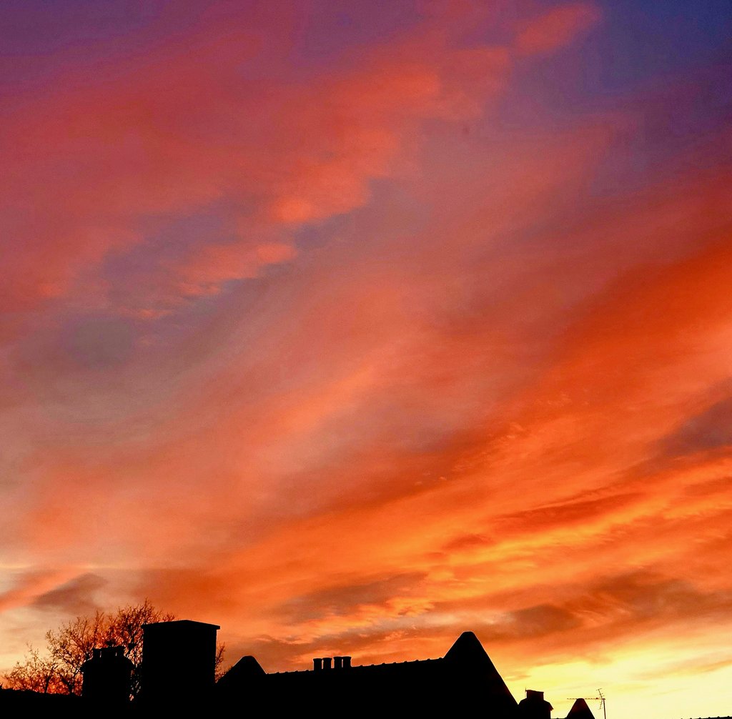 Colours of Dusk