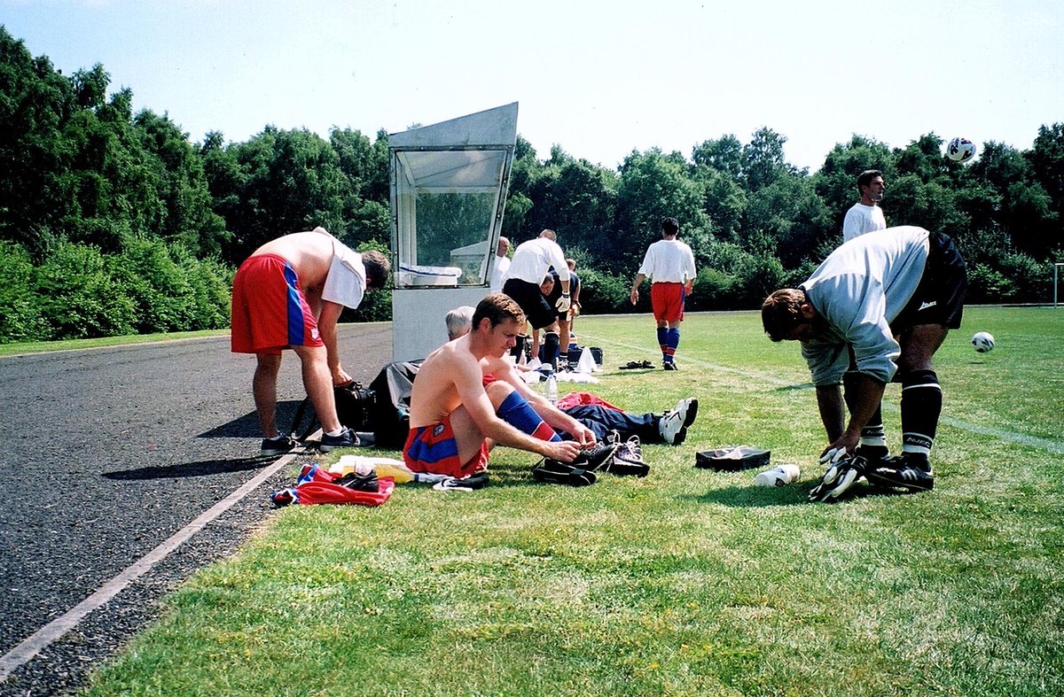 onthisGTFCday's tweet image. 25th July 2001 - Grimsby Town draw 1-1 with Danish side Koge BK on the final game of their Scandinavian tour thanks to an Alan Pouton penalty three minutes from time. A feisty affair sees Bradley Allen and Tommy Olsen "asked" to leave the field following an altercation. #GTFC
