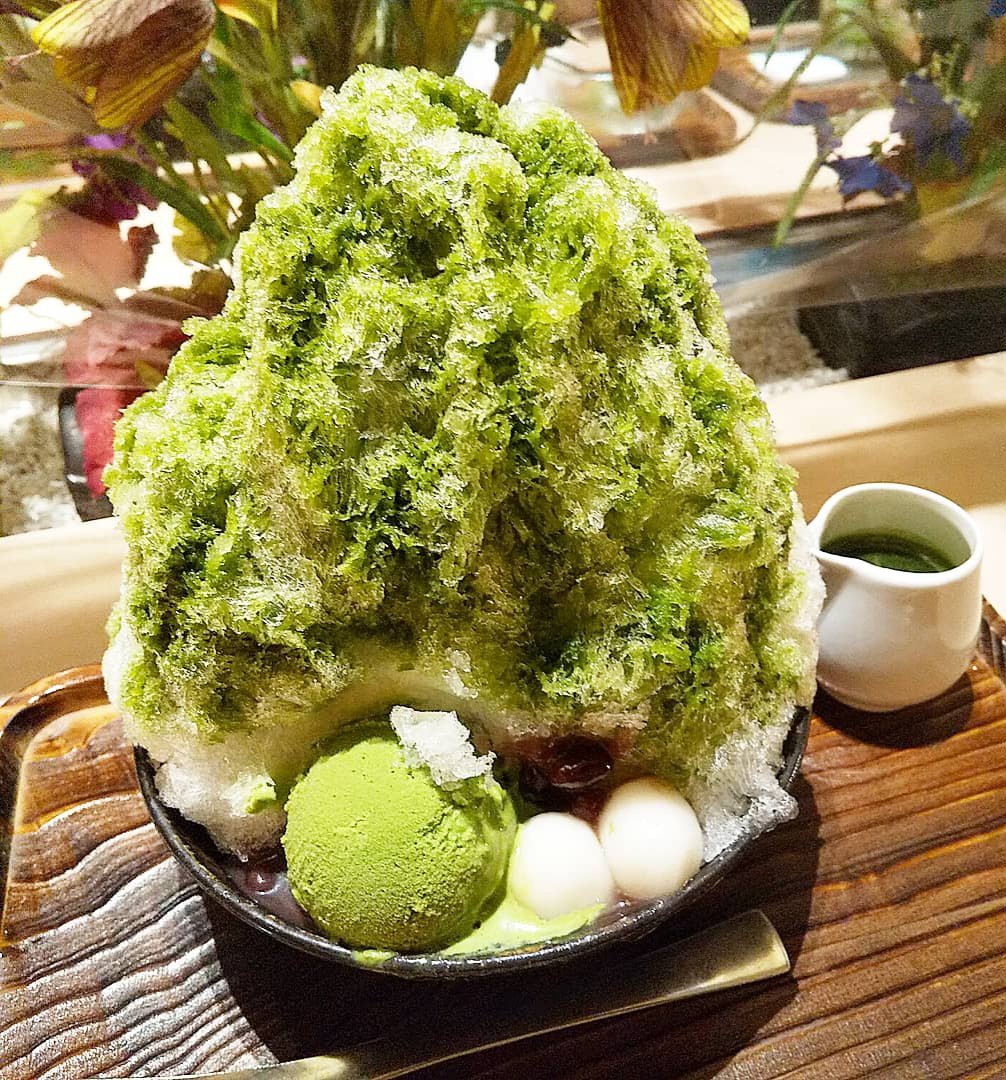 ReijiofLuicifer's tweet image. こんにちは♪
お疲れ様です✨️✨️
今日も沢山のご参加♪
ありがとうございました✨️✨️
序盤はいちごがリードしてましたが、結果は?
いちご🍧✨️
おめでとう🎊✨️✨️
かき氷と言えば定番ですよねぇ♪
練乳をかけるとたまらない💦
最後に溶けた、いちごジュースが大好き♪
#かき氷の日