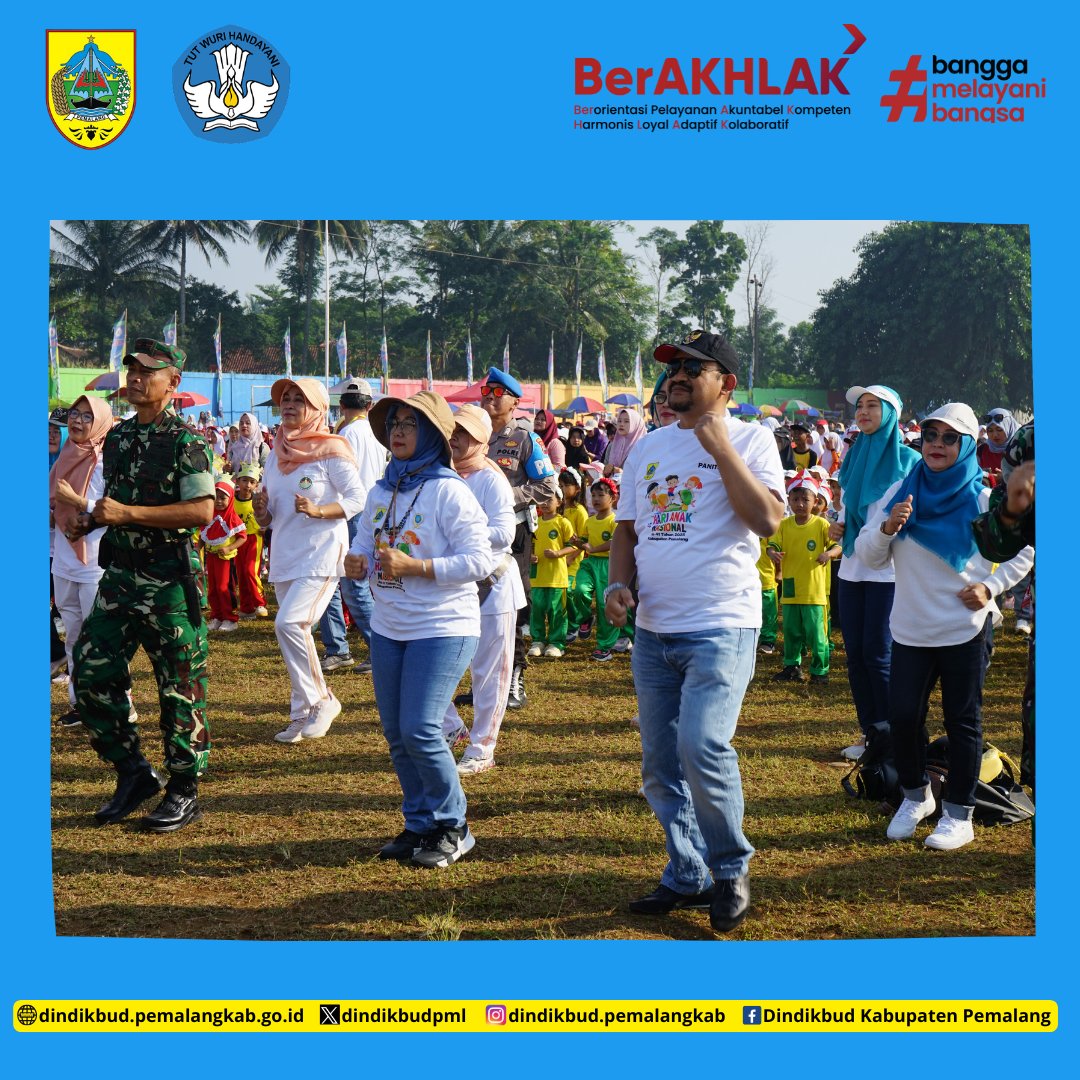 Rabu, 23 Juli 2025 Dalam rangka Hari Anak Nasional, Ratusan peserta dari jenjang PAUD, SD, hingga SMP meramaikan peringatan puncak Hari Anak Nasional (HAN) ke-41 yang dilaksanakan di Stadion Mariko Randudongkal.