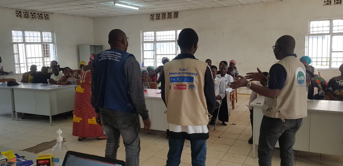 avsi_drcongo's tweet image. #NordKivu,48 membres de comité de protection & autorité locale formé en protection de l’enfant,VBG & traumatisme dans 4 zones de santé.
Projet #PamojaTutaweza financé par Fonds Humanitaire en RDC @FondazioneAVSI @MidefehopsAsbl @SyopadiFem #InvestInHumanity @UNOCHA_DRC @CBPFs