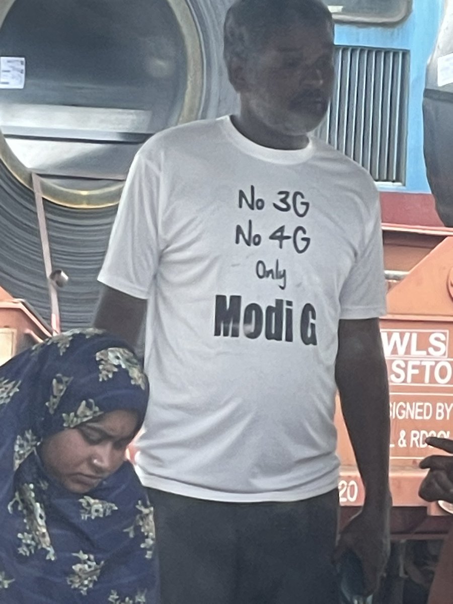 இன்று ஓசூர் ரயில் நிலையத்தில் பார்த்த காட்சி