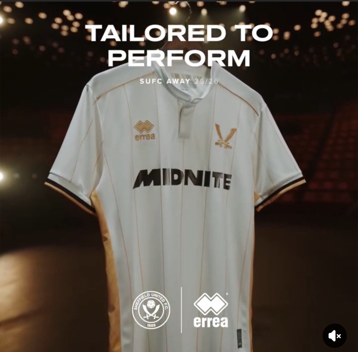HelenBladette's tweet image. I’ll have that GK shirt ..thank you 😍