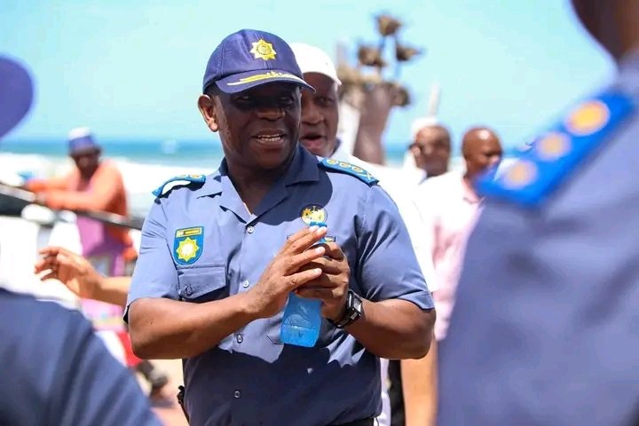 DiphiriBen10's tweet image. Media Briefing Loading
Who is next
Source: 🤐🤐🤐🤐