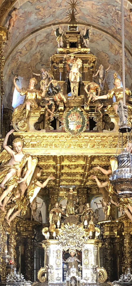 Carmensastre12's tweet image. Feliz día de Santiago. Patrón de Galicia y de España. A El le pedimos por un futuro mejor. Y que nos libre de los desmanes de la corrupción.
