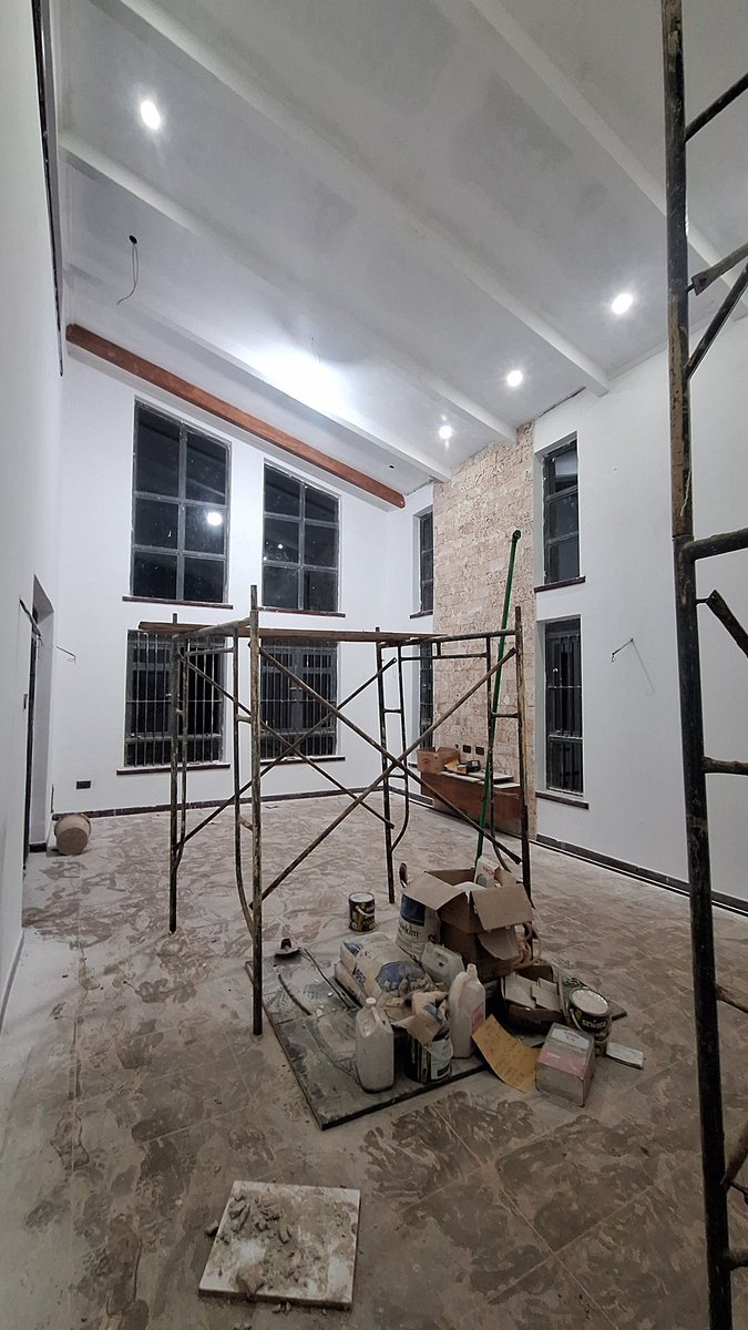 HouseDesignsKe's tweet image. Lights on