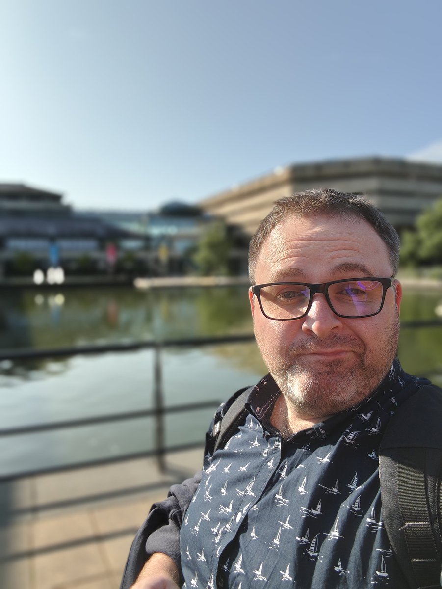 DockYardWall's tweet image. Not a bad trip down here today was dreading another long drive this week.
We're you even at the TNA if you don't have the obligatory picture.