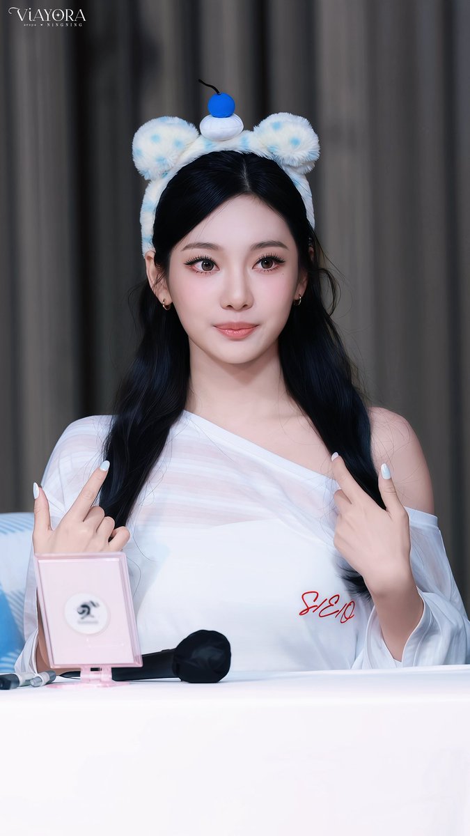 Viayora_N's tweet image. 250712 K4 Fansign
🥺

#닝닝 #NINGNING  #宁艺卓 #에스파 #aespa #宁宁 #寧藝卓 #寧寧 #AESPA