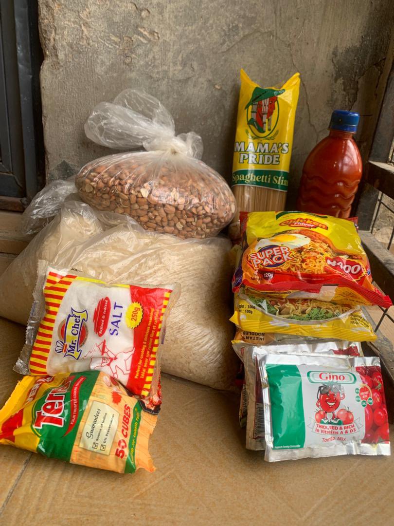 goldherself's tweet image. Hello, Amazing people of X
I’m Layofoodstuff, where you can buy foodstuffs without breaking the bank and I deliver exactly what you order 💯
Our package:
🥘 10k
🥘 15k
🥘 20k
🥘 27k
📍kwara state, ilorin
☎️: 09017143072
Kindly help me retweet🙏
Your satisfaction is my concern