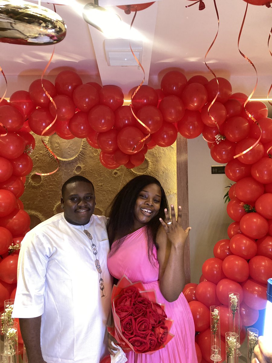 qwineno18's tweet image. My younger sister is off the market 🥳
She said YES to her Love last night.
Congratulations My people
Feel free to send your congratulations 🎉