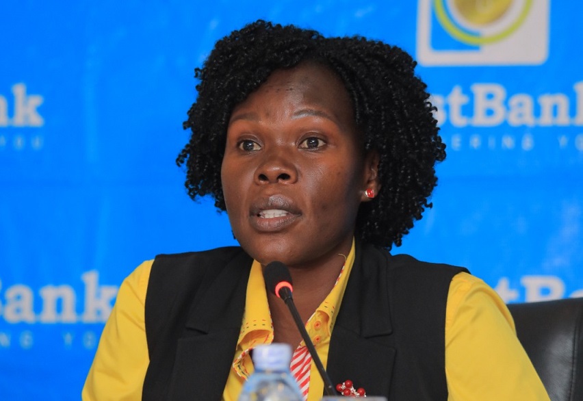 Edris Kiggundu (@ekiggundu) on Twitter photo EVELYN ANITE
I have known <a href="/Anite__Evelyn/">Evelyn AnitE</a> since 2010 when she was working at the Uganda Media Centre. We have never been close but we have interacted a number of times (only proffesionally. Here are my impressions of her from our interactions. These are strictly MINE. EVELYN ANITE
I have known <a href="/Anite__Evelyn/">Evelyn AnitE</a> since 2010 when she was working at the Uganda Media Centre. We have never been close but we have interacted a number of times (only proffesionally. Here are my impressions of her from our interactions. These are strictly MINE.
