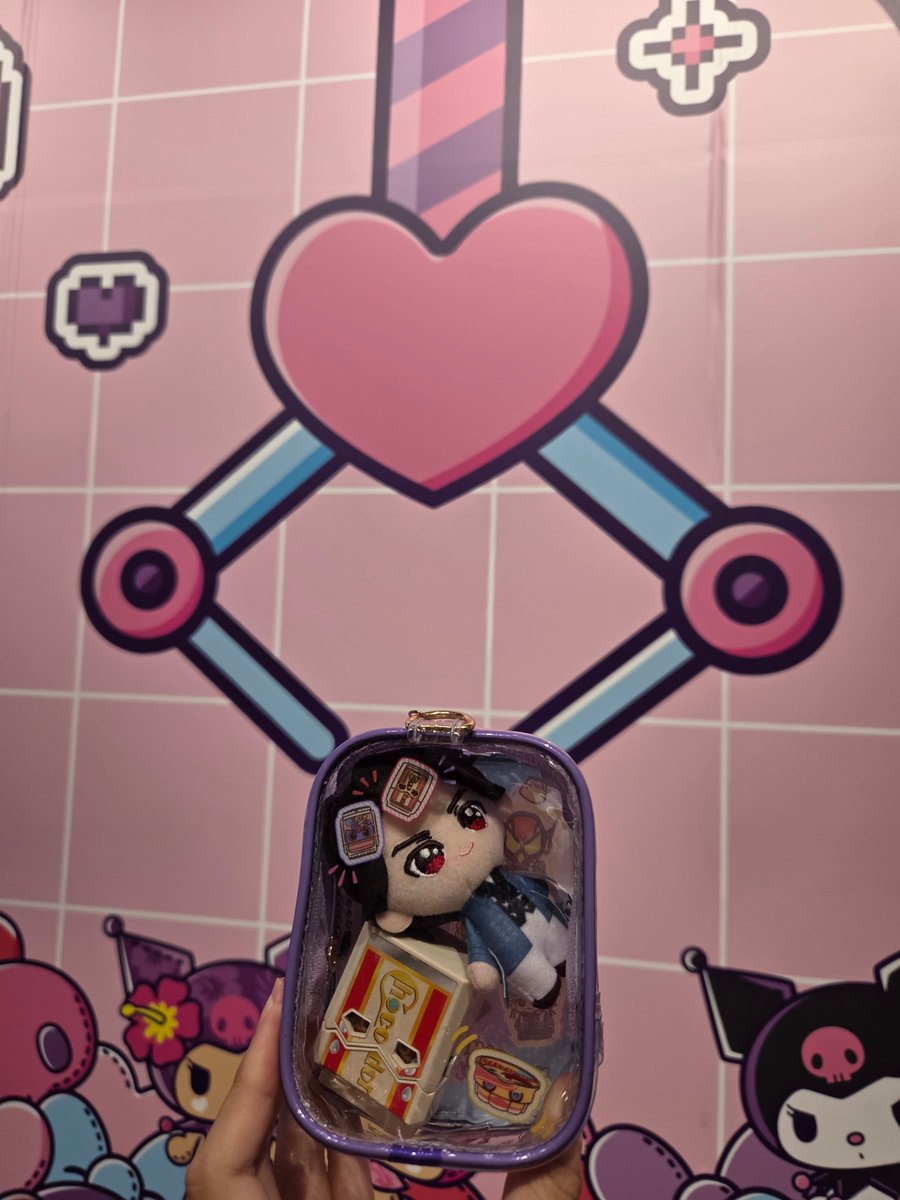 eddie_srs's tweet image. クロミちゃんにも会ってきた🖤