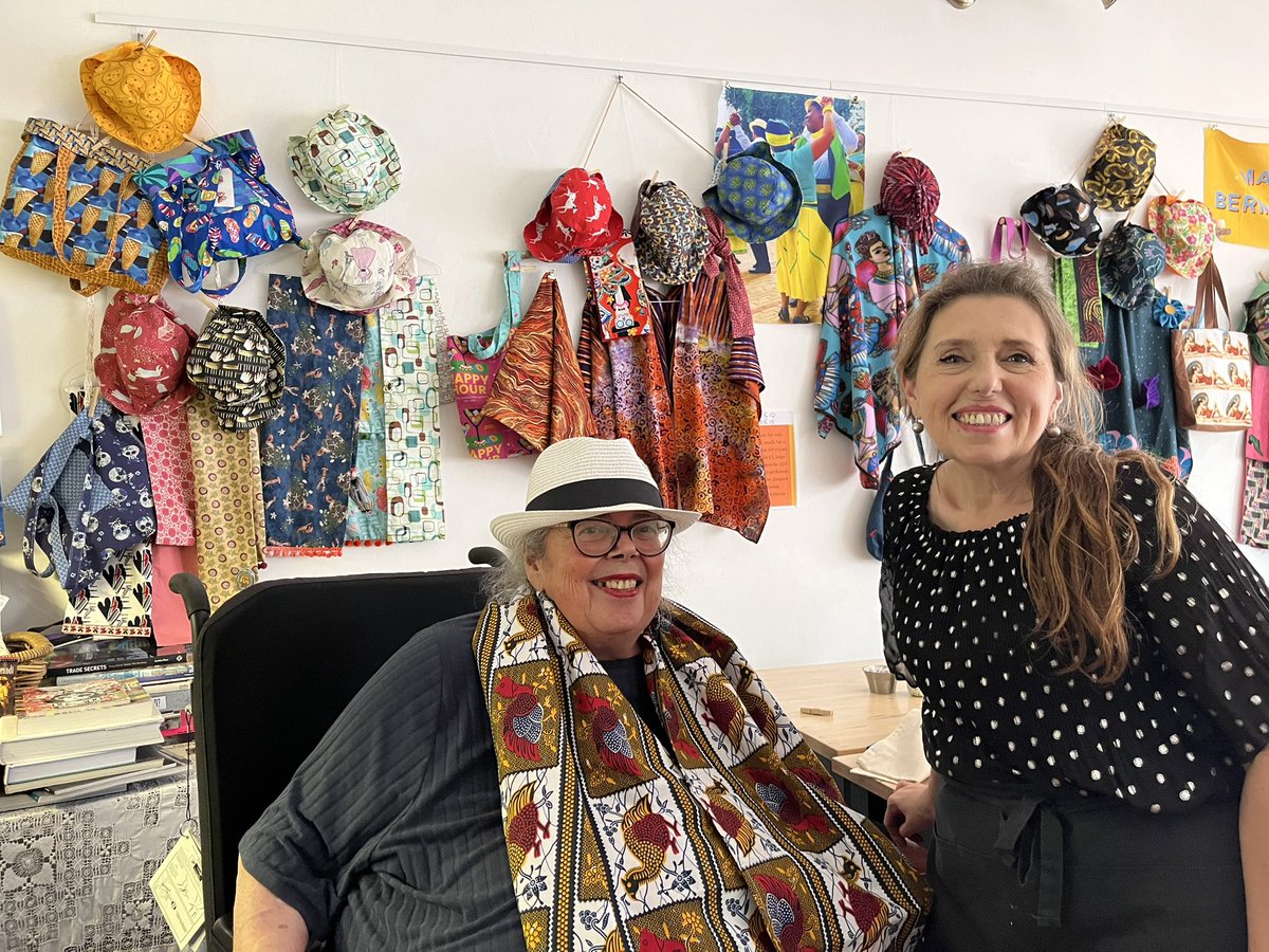 WorgInfo's tweet image. Tomorrow Saturday is the last day of @spiceskulls’ exhibition of her handicraft: all hats, bags and scarves are for sale and at astonishingly low prices. Here she is (left) with @CafeDeliFelice’s Magdalena.